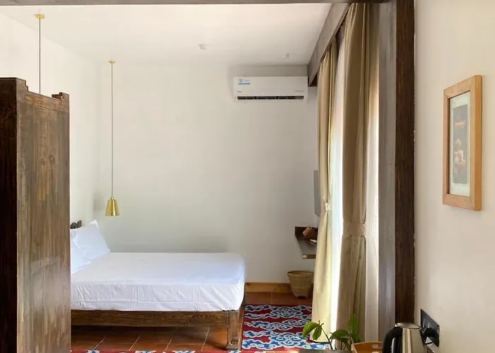 Uma And Hotel