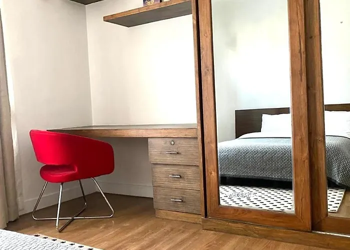 Uma And Hotel 4*